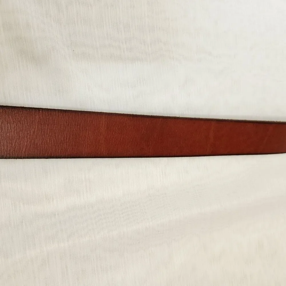 Men's Genuine Leather Belt Size S-32 Reddish Brown Black Edging Silver Buckle